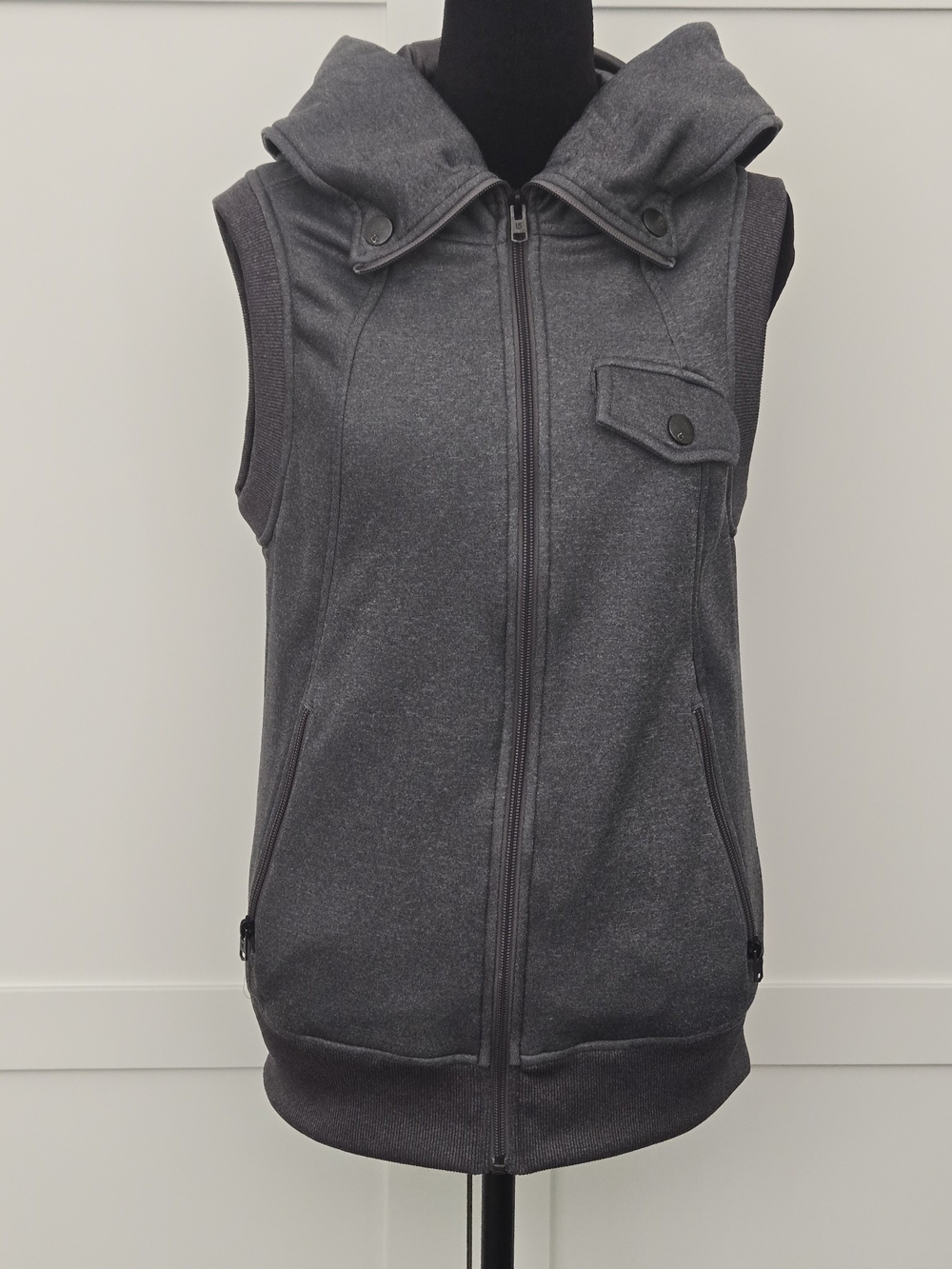 Burton Womens Dryride Gray Sleeveless Hooded Full Zip Layering Vest Size Medium